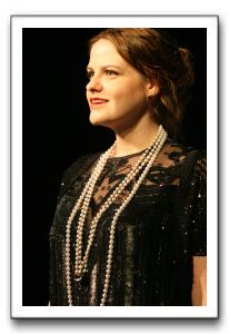 Rachel Lee Poole as Portia