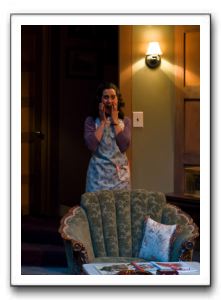 Jennifer Weinreich, as Mollie Ralston, discovers a body.