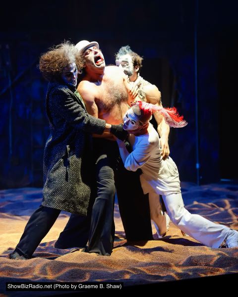 Peter Pereyra as Kent, Irakli Kavsadze as King Lear, Ben Cunis as Edgar, and Miřenka Čechová as Fool