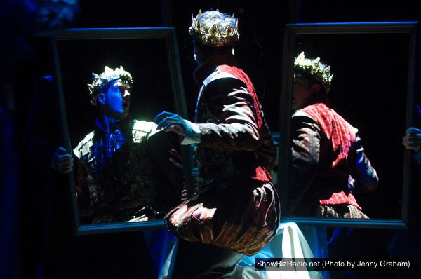 John Tufts as King James