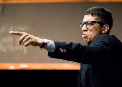 Arturo Tolentino as Aloysius