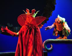 Queen Rosenrot (Nora Achrati)