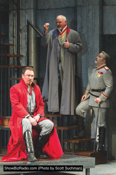 Patrick Page as Coriolanus, Robert Sicular as Menenius and Steve Pickering as Cominius