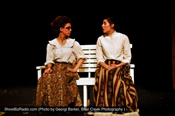 Annie Stout (Mrs. Paroo), Gabi Montes de Oca (Marian Paroo)