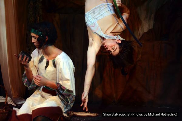 Tori Bertocci as Nadie & Joshua Rosenblum as Achak
